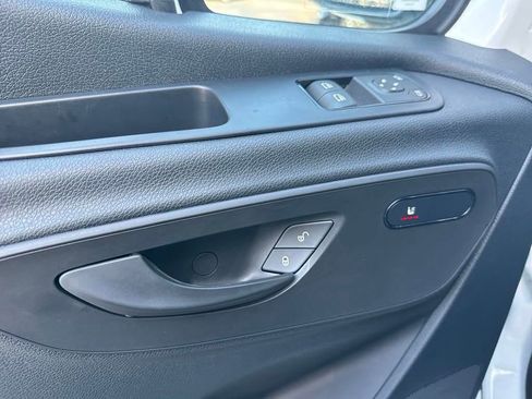 Used 2024 Mercedes-Benz Sprinter 3500 image 11