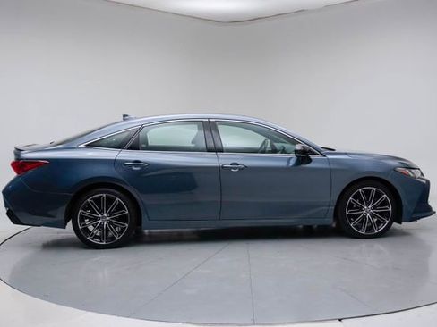 Used 2019 Toyota Avalon Touring w/ All Weather Liner Package FWD image 26