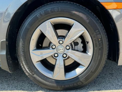 Used 2023 Honda Odyssey EX image 12