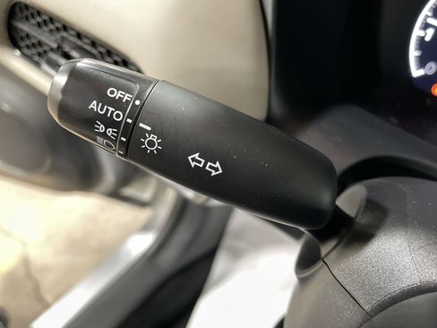 Used 2024 Honda HR-V LX image 19