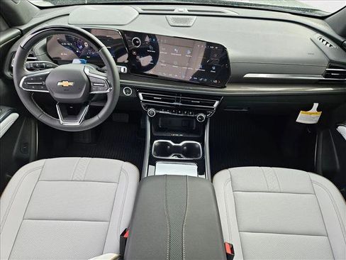 New 2026 Chevrolet Traverse High Country image 12