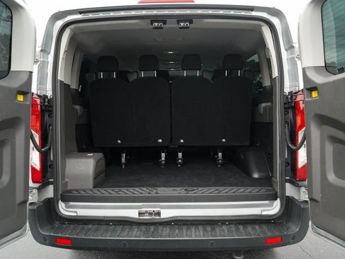 Used 2023 Ford Transit 350 XLT RWD image 18