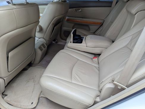 Used 2004 Lexus RX 330 FWD image 12