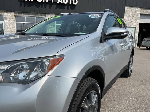 Used 2014 Toyota RAV4 XLE AWD/4WD image 2