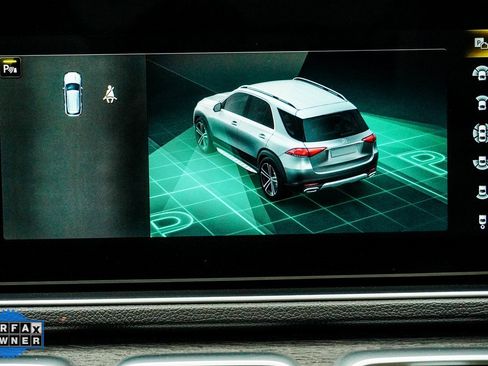 Used 2022 Mercedes-Benz GLE 580 4MATIC w/ Night Package image 27