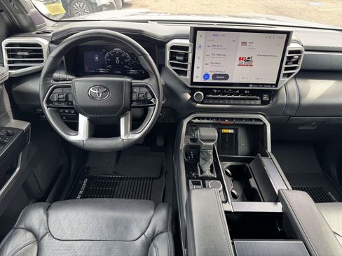 Used 2024 Toyota Sequoia Platinum AWD/4WD image 13