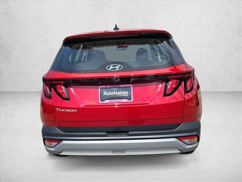 New 2026 Hyundai Tucson SE FWD image 8