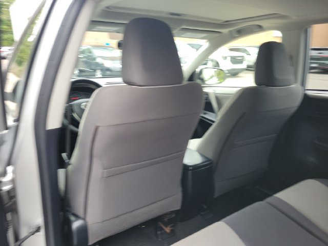 Used 2013 Toyota RAV4 XLE AWD/4WD image 10
