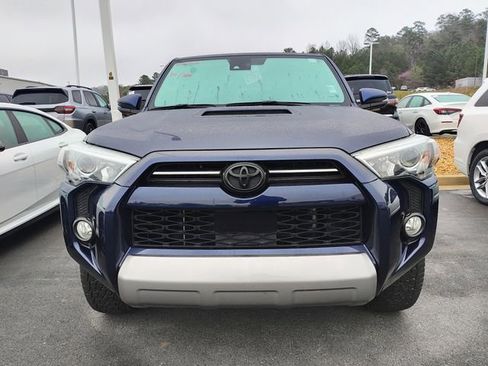 Used 2020 Toyota 4Runner TRD Off-Road Premium w/ Moonroof Package image 2