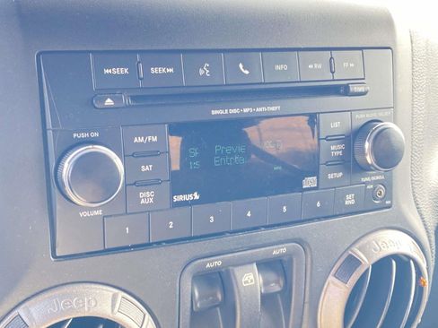 Used 2015 Jeep Wrangler Sport w/ Quick Order Package 24S image 16