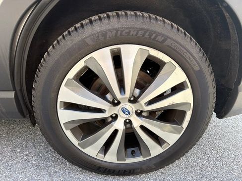 Used 2019 Subaru Ascent Limited AWD/4WD image 11