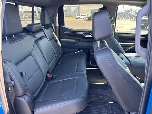 Used 2022 GMC Sierra 1500 Elevation w/ Elevation Premium Package RWD image 11