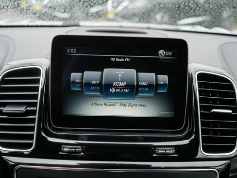 Used 2018 Mercedes-Benz GLS 450 4MATIC image 22