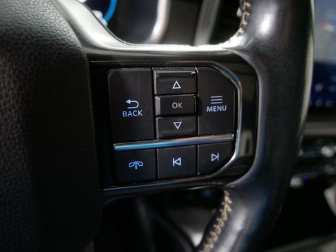 Used 2022 Ford F150 Platinum w/ FX4 Off-Road Package AWD/4WD image 27