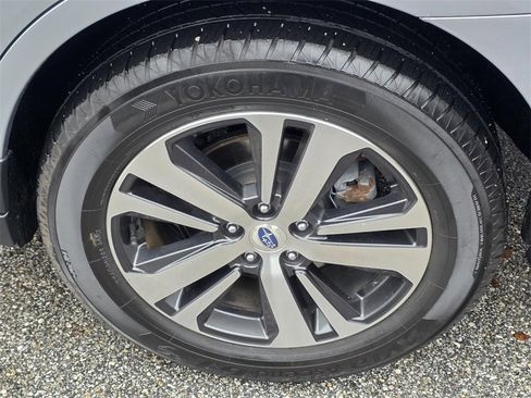 Used 2019 Subaru Outback 2.5i Limited image 39