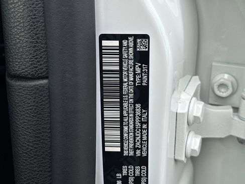 Used 2023 Jeep Renegade Trailhawk w/ Trailer Tow Group image 28