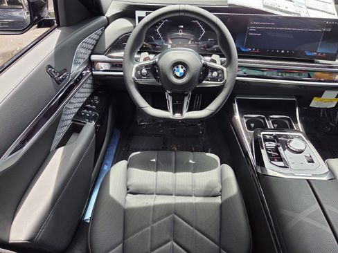 New 2026 BMW 740i xDrive w/ Executive Package AWD/4WD image 12