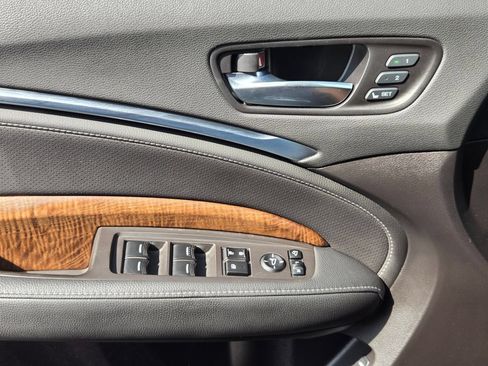 Used 2020 Acura MDX FWD w/ Technology Package image 12