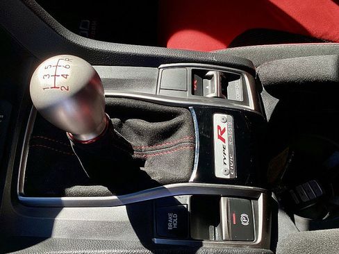 Used 2020 Honda Civic Type R image 15