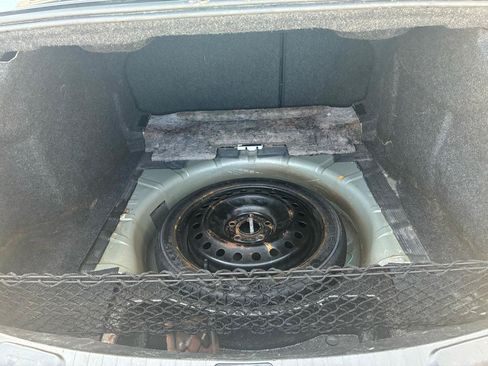 Used 2014 Chevrolet Impala LT FWD image 23