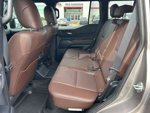 Used 2025 Toyota Land Cruiser image 15