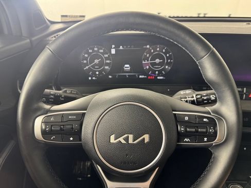 Used 2023 Kia Sportage X-Pro AWD/4WD image 12