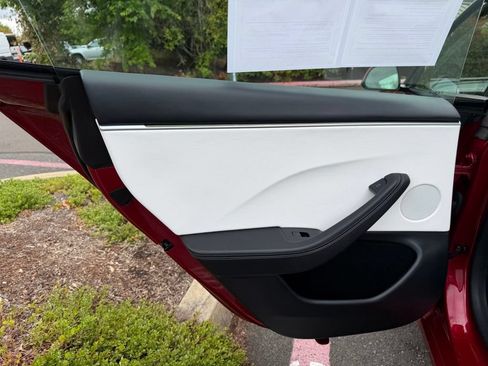 Used 2025 Tesla Model 3 Performance AWD/4WD image 27