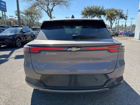 Certified 2025 Chevrolet Equinox EV LT image 7