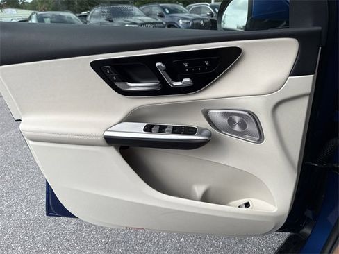 New 2025 Mercedes-Benz GLC 300 GLC 300 image 18