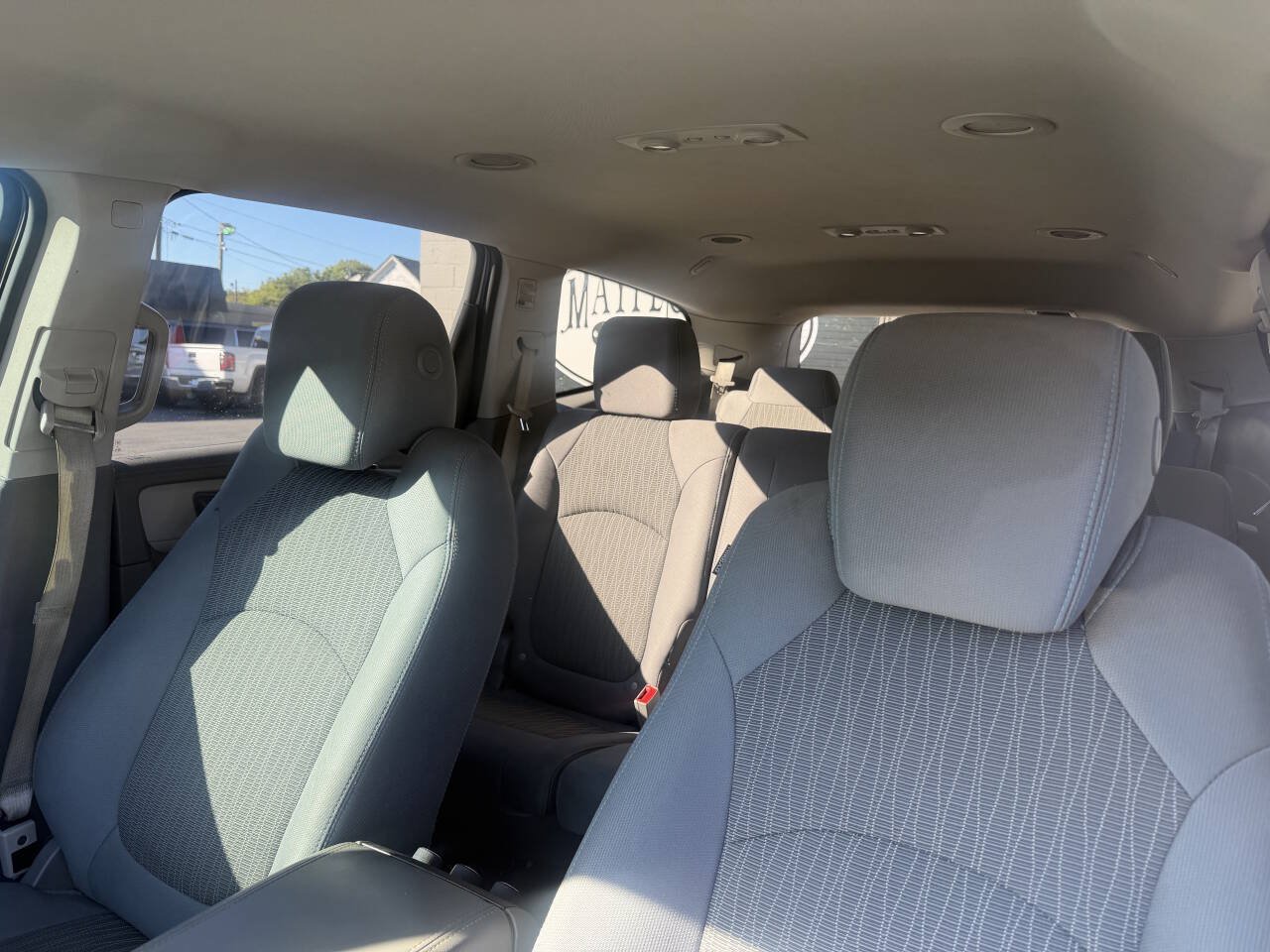 Used 2017 Chevrolet Traverse LS FWD image 10