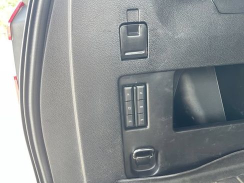 Used 2018 Ford Expedition Max XLT w/ Equipment Group 202A AWD/4WD image 16