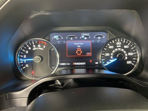 Used 2016 Ford F150 Lariat w/ Equipment Group 501A Mid image 12