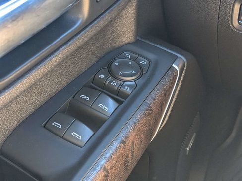 Used 2022 GMC Sierra 2500 Denali AWD/4WD image 19