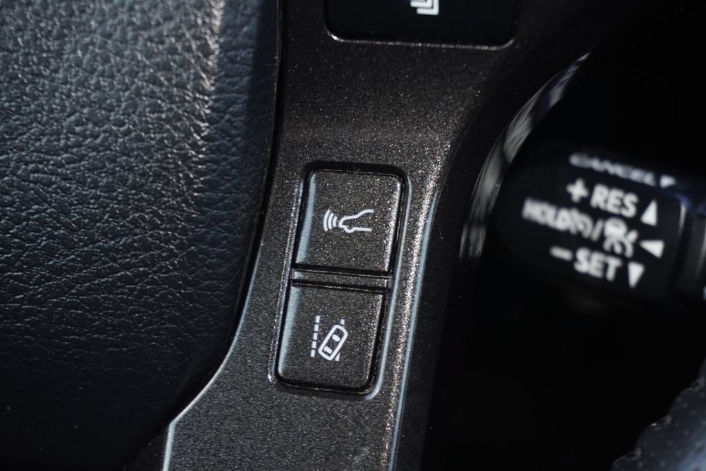 Used 2023 Toyota 4Runner TRD Off-Road Premium w/ Off Road Premium Plus Package AWD/4WD image 34