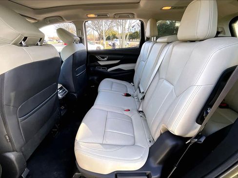 Used 2023 Subaru Ascent Limited w/ Technology Package image 19