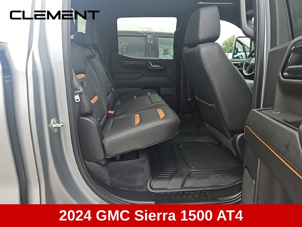 Used 2024 GMC Sierra 1500 AT4 w/ Technology Package AWD/4WD image 5