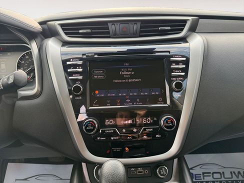 Used 2022 Nissan Murano S AWD/4WD image 14