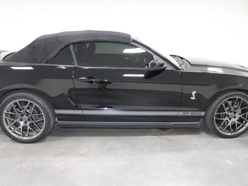 Used 2012 Ford Mustang Shelby GT500 w/ SVT Performance Pkg RWD image 11