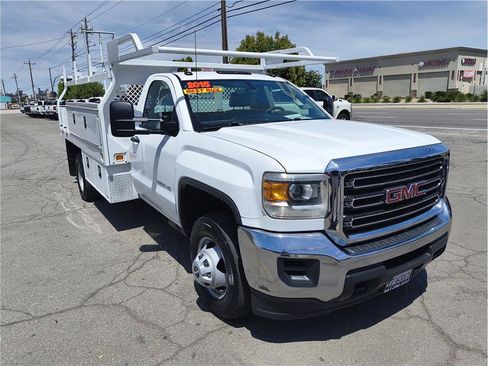 Used 2015 GMC Sierra 3500 2WD Regular Cab image 3