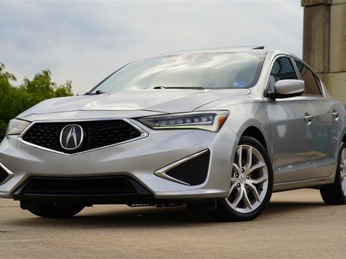 Used 2019 Acura ILX FWD image 2