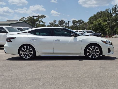 Used 2020 Nissan Maxima Platinum w/ Illumination Package FWD image 6