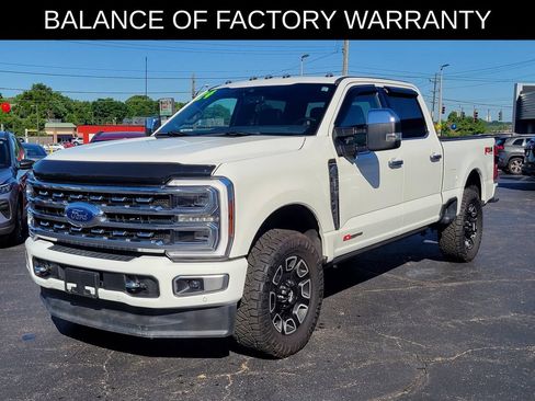 Used 2024 Ford F250 Platinum AWD/4WD image 2