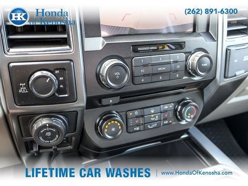 Used 2018 Ford F150 XLT w/ Equipment Group 302A Luxury AWD/4WD image 17