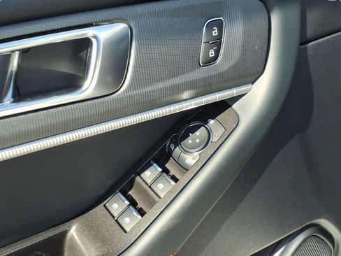 New 2026 Ford Explorer ST-Line image 17