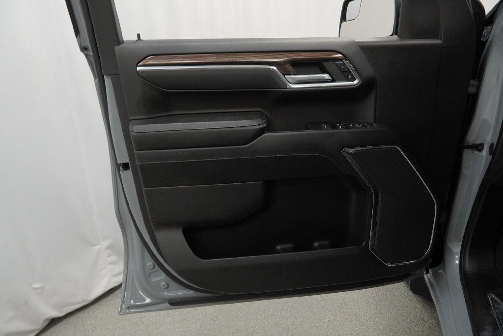 Certified 2024 Chevrolet Silverado 1500 LT AWD/4WD image 31