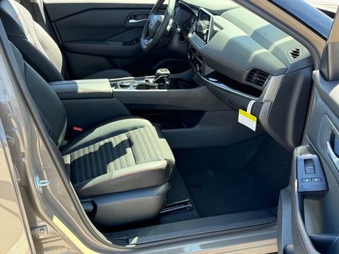 New 2026 Nissan Rogue SV w/ Rock Creek Premium Package AWD/4WD image 25