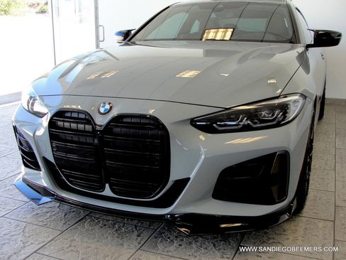 Used 2023 BMW M440i Coupe w/ Premium Package image 22