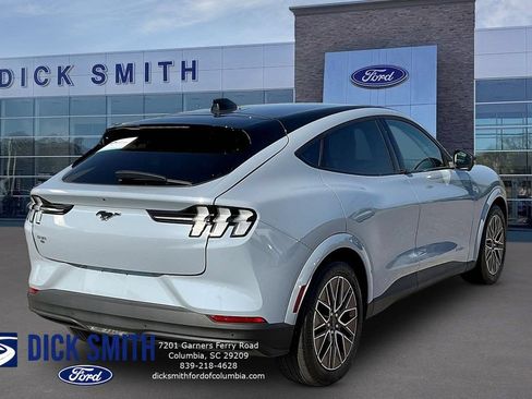 Used 2025 Ford Mustang Mach-E Premium AWD/4WD image 6