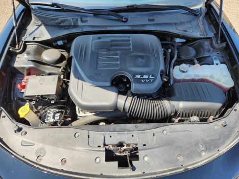Used 2019 Dodge Charger SXT AWD/4WD image 27