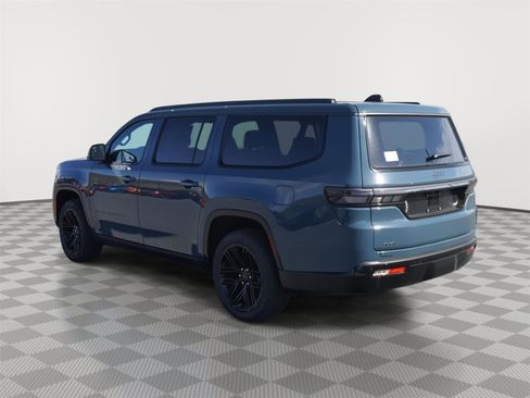 New 2026 Jeep Grand Wagoneer L Limited AWD/4WD image 8